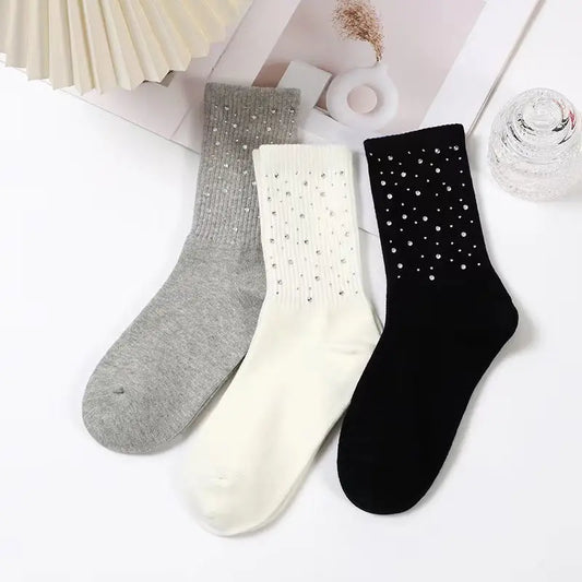 Calcetines de tubo medio versátiles de lujo ligeros con diseño de cielo estrellado y diamantes de imitación de estilo industrial pesado de primavera y otoño. eprolo
