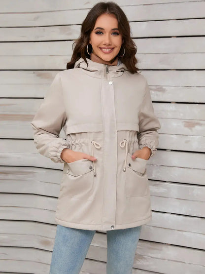 Chaqueta de manga larga con capucha y cordón eprolo