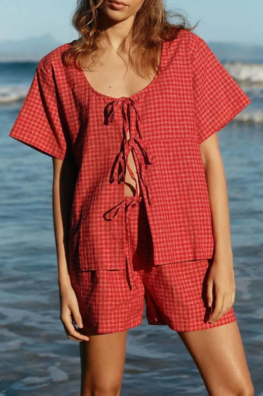 Conjunto de camiseta de manga corta con cuello redondo y cordón a cuadros eprolo