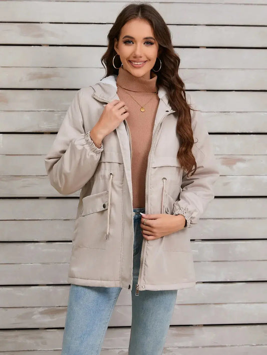 Chaqueta de manga larga con capucha y cordón eprolo