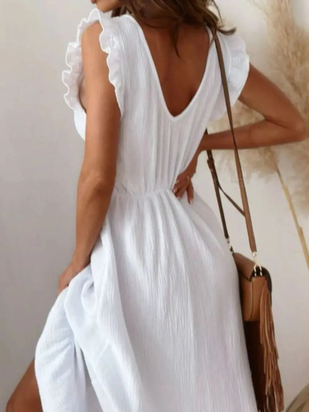 Vestido largo con cuello en V y mangas cortas con volantes eprolo