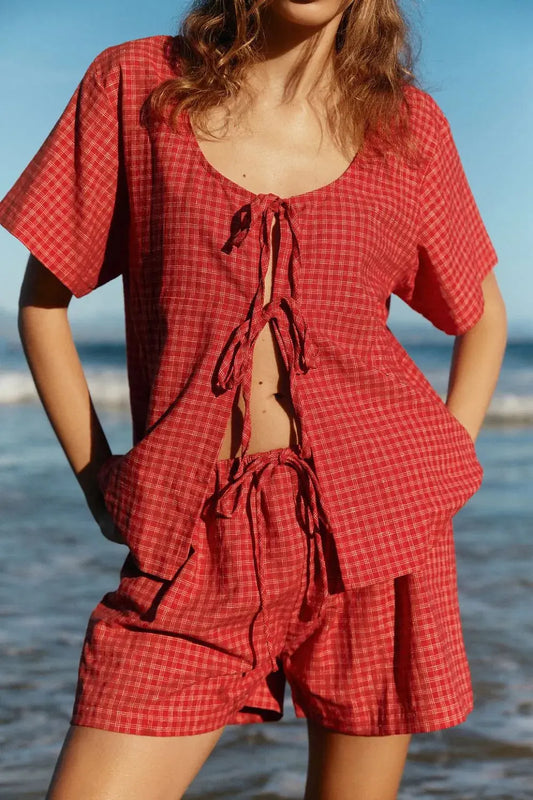 Conjunto de camiseta de manga corta con cuello redondo y cordón a cuadros eprolo