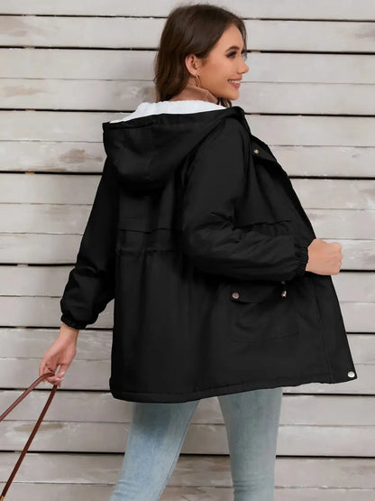 Chaqueta de manga larga con capucha y cordón eprolo
