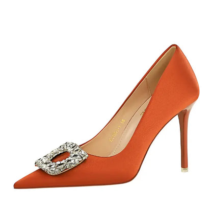 Zapatos de tacón alto para banquete de primavera y otoño, zapatos de mujer, tacón súper alto, boca poco profunda, punta estrecha, hebilla de diamantes de imitación de satén eprolo