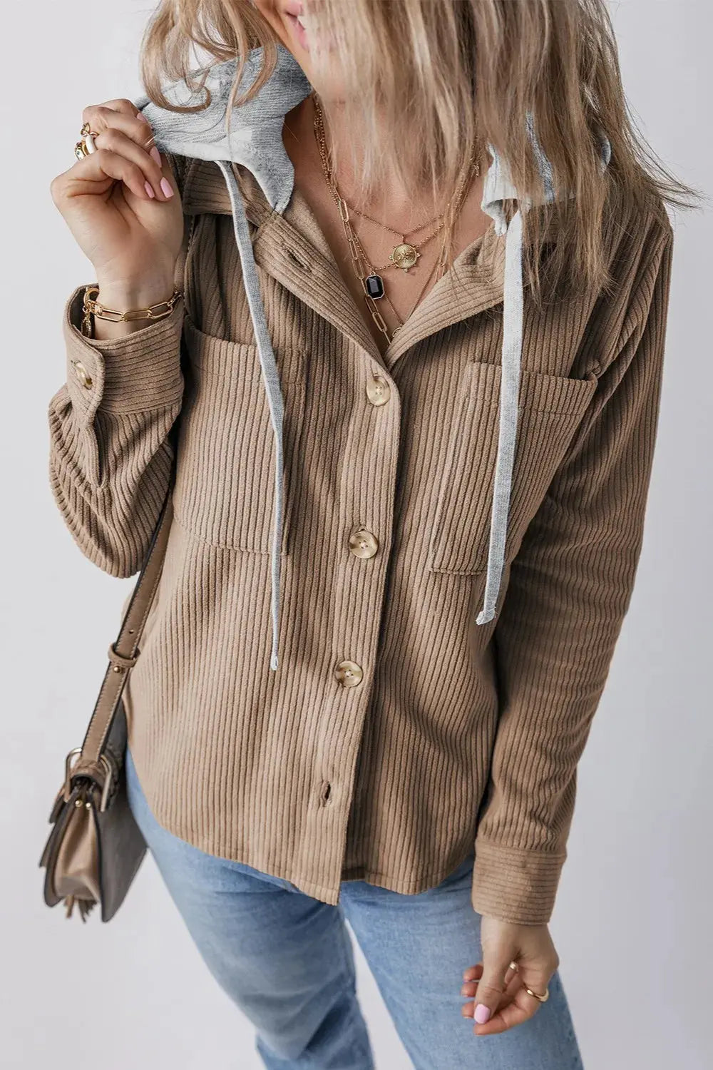 Chaqueta con capucha de manga larga con botones y cordón ajustable eprolo