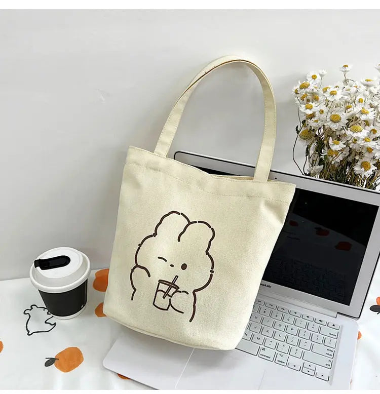 Ins Bolso de Lona Con Estampado De Oso Japonés Femenino Nueva Moda Pequeño Fresco Bolso de Mano de Clase Estudiantil eprolo
