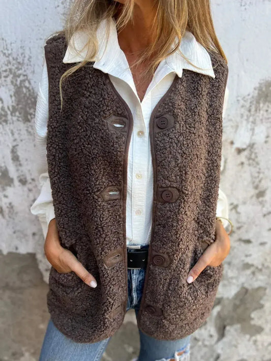 Chaleco sherpa con cuello en V, botones y bolsillos de tamaño completo eprolo