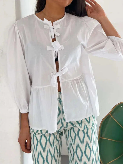 Camisa con manga globo y cuello redondo atado eprolo
