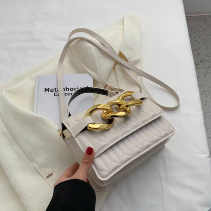 Bolso pequeño acanalado de estilo Hong Kong para mujeres Bolso de niña de verano Nuevo bolso de mensajero de moda Bolso cuadrado pequeño de hombro simple portátil eprolo