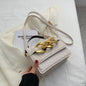 Bolso pequeño acanalado de estilo Hong Kong para mujeres Bolso de niña de verano Nuevo bolso de mensajero de moda Bolso cuadrado pequeño de hombro simple portátil eprolo