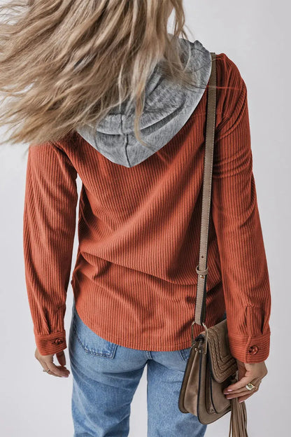 Chaqueta con capucha de manga larga con botones y cordón ajustable eprolo