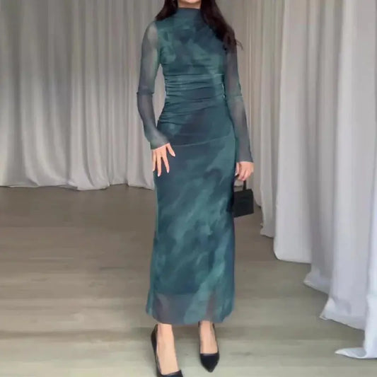 Vestido ajustado de manga larga de red de seda estampada Skinluminova