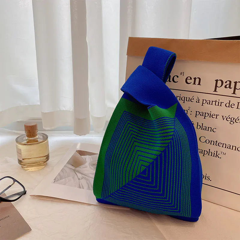 Bolsa tipo chaleco con diseño de cuadros estilo ajedrez chic Skinluminova