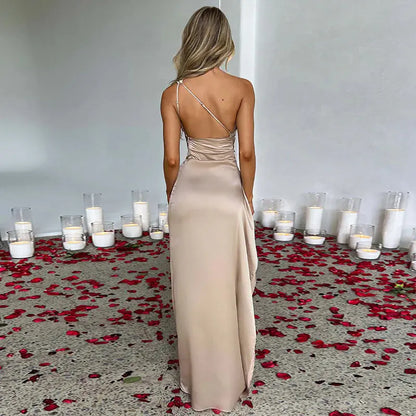 Vestido con abertura, un hombro y espalda descubierta Skinluminova