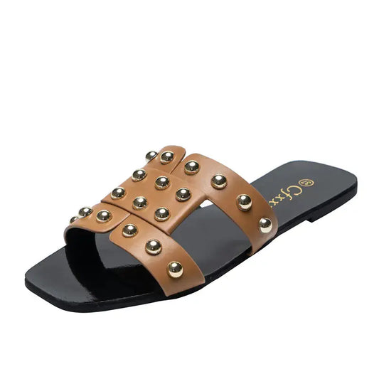 Sandalias planas con remaches de moda para uso casual de mujer Skinluminova