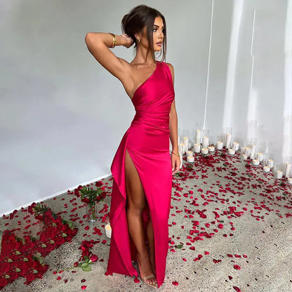 Vestido con abertura, un hombro y espalda descubierta Skinluminova