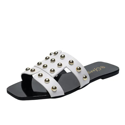 Sandalias planas con remaches de moda para uso casual de mujer Skinluminova